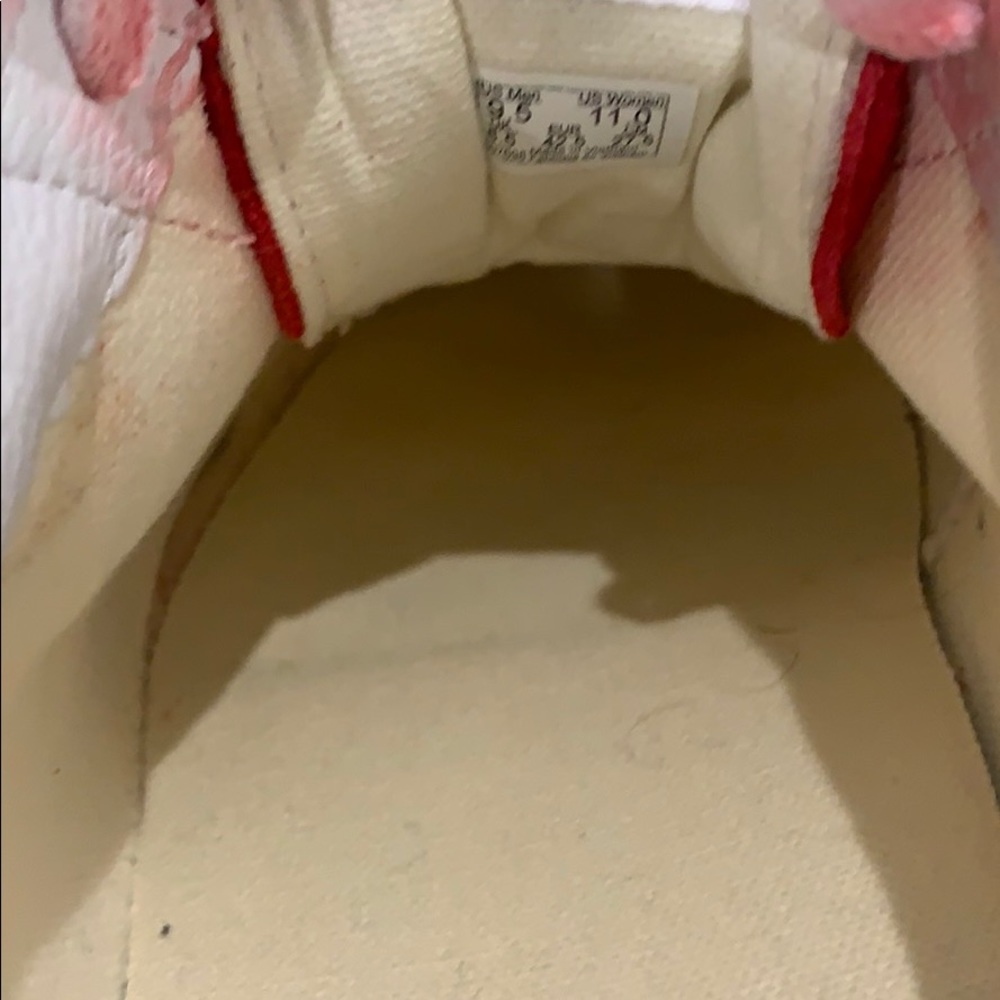 Vans - Picture 3 of 3